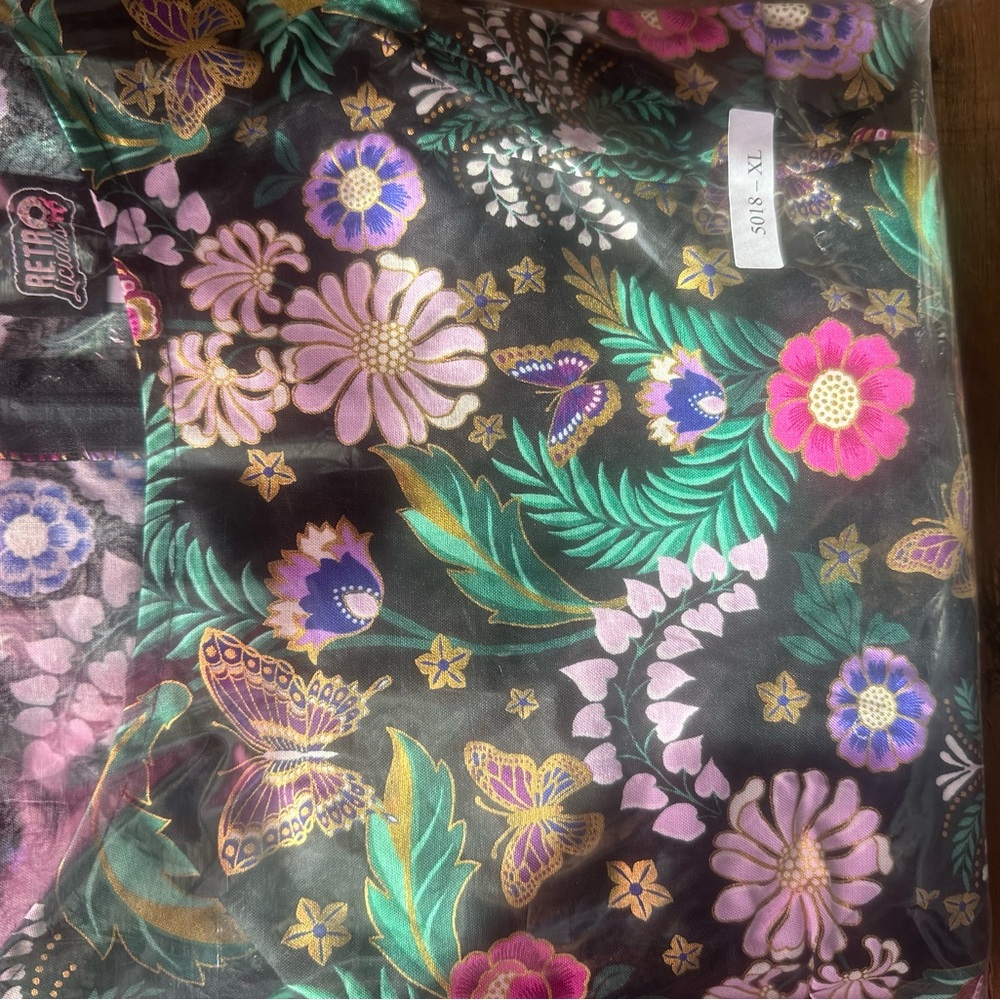 Hummingbird Floral Dress - Picture 13 of 14